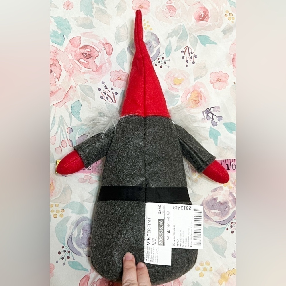 IKEA Vinterfint 18937 Santa Gnome Beard Red Hat buckle 14 1/2” Polyester - Picture 3 of 6
